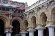 IMG_1091_Madurai02_Palast_tn IMG_1091_Madurai02_Palast_tn