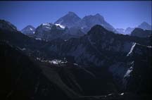 tnNepal2003-KhumbuEverest01