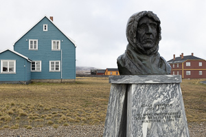 Büste von Roald Amundsen