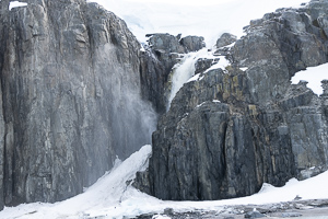 Wasserfall am Alkefjellet